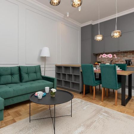 Warszawa Ochota Modern Apartment For Families By Noclegi Renters Zewnętrze zdjęcie