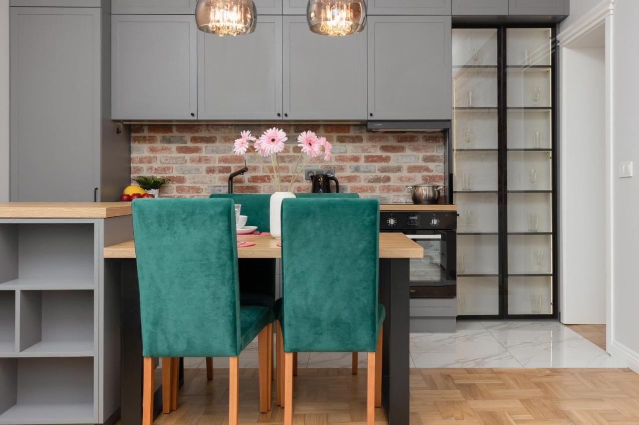 Warszawa Ochota Modern Apartment For Families By Noclegi Renters Zewnętrze zdjęcie